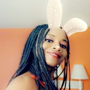 Meet your Posher, Deaundra